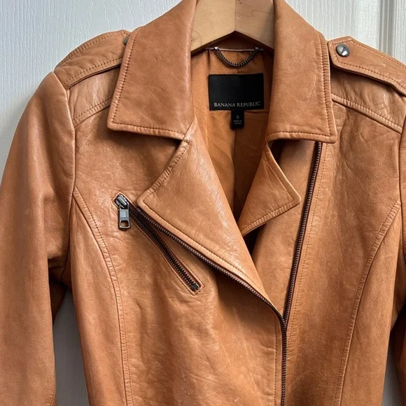 Banana Republic Lamb Leather Jacket - Picture 4 of 11